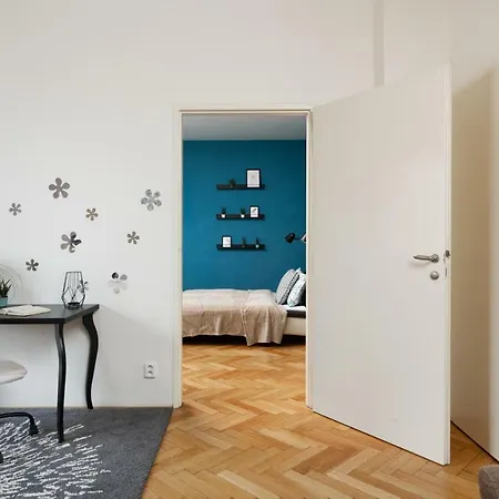 City Center Modern Apartments Appartement