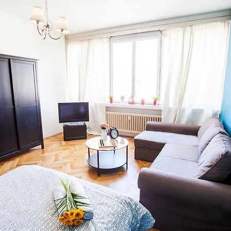 Lägenhet City Center Modern Apartments *