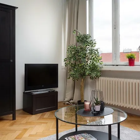 Lägenhet City Center Modern Apartments *